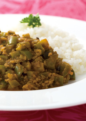 カレー粉で作る野菜のキーマカレー